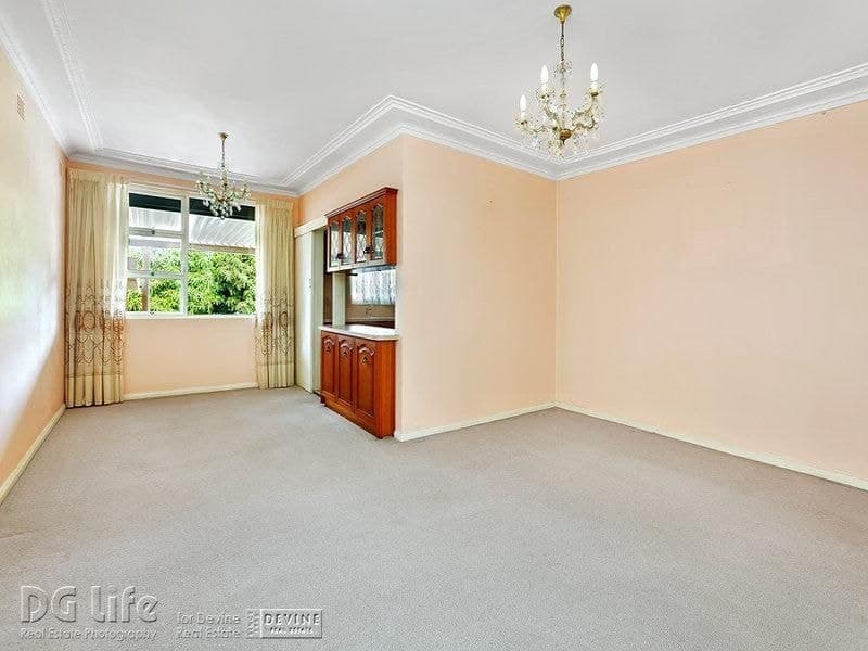 38 Barnstaple Road, Rodd Point - Thumbnail 2