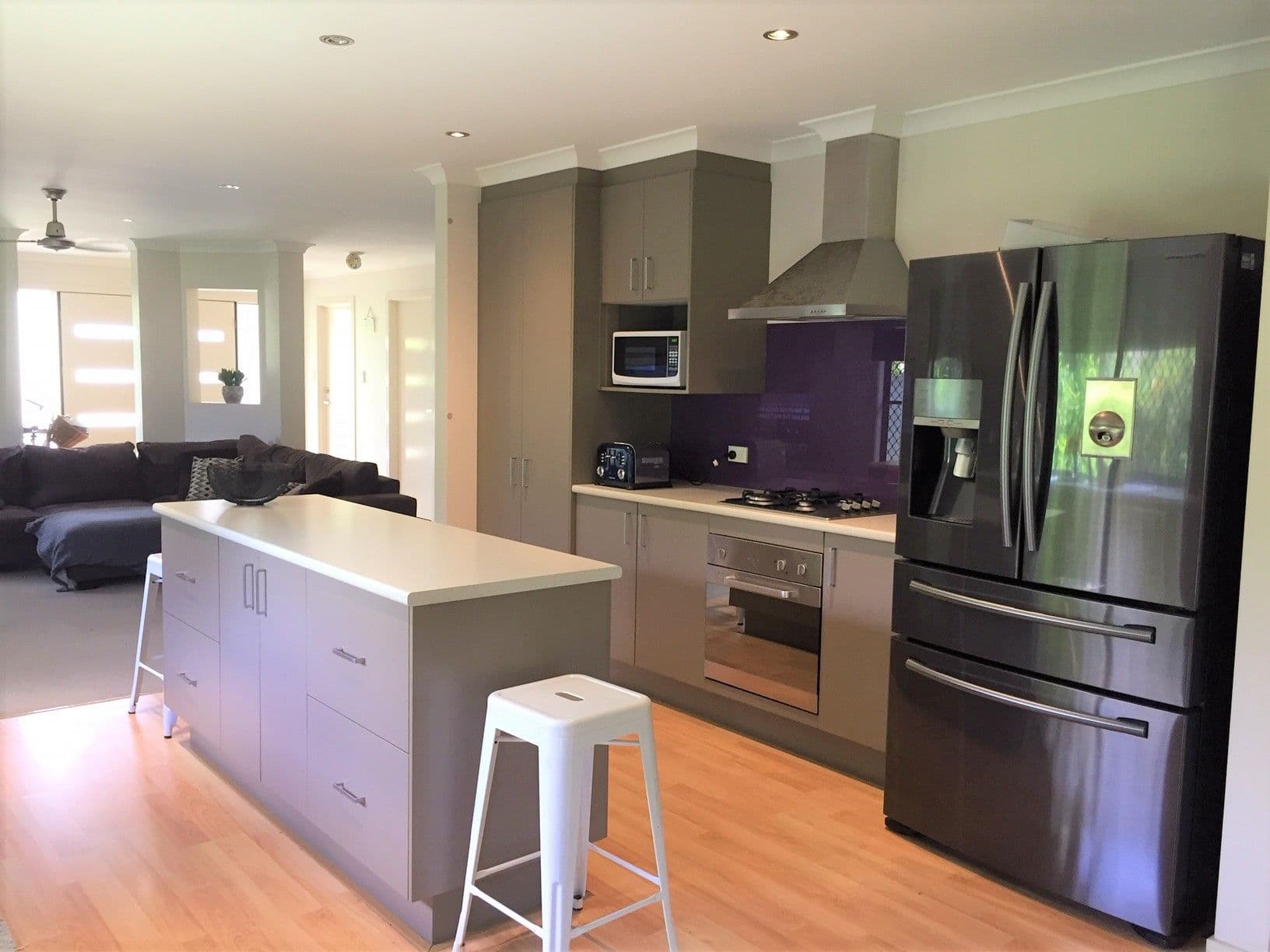 24 Corfield Street, Point Vernon QLD 4655, Point Vernon - Thumbnail 4