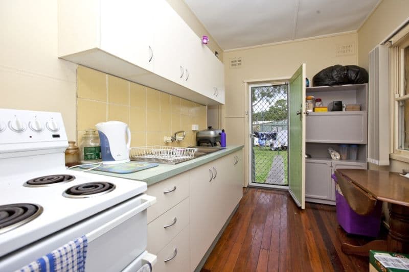 63 Suttor Street, EDGEWORTH NSW 2285, Edgeworth - Thumbnail 4