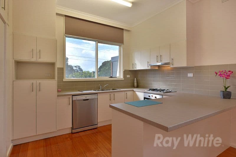 9 Glen Dhu Road, KILSYTH VIC 3137, Kilsyth - Thumbnail 2