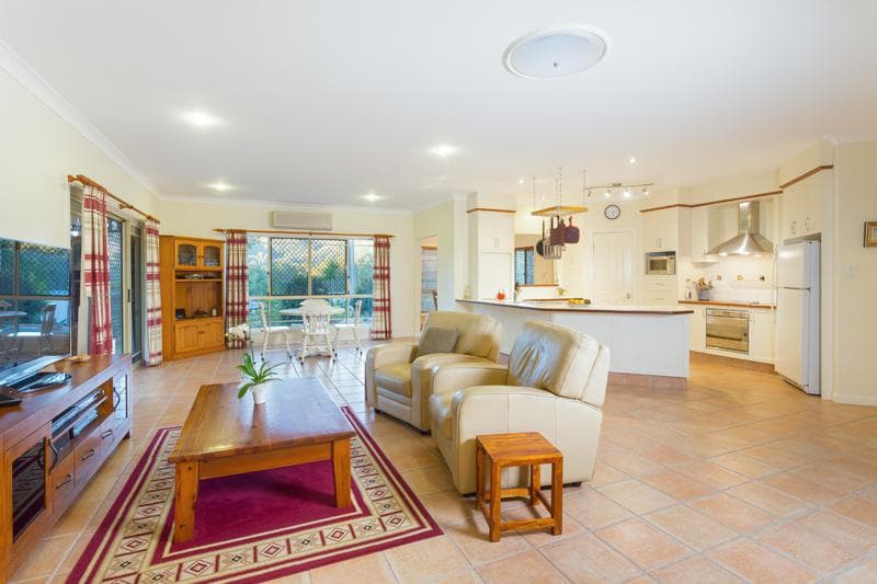 34 Bullock Dray Drive, Mount Crosby - Thumbnail 4