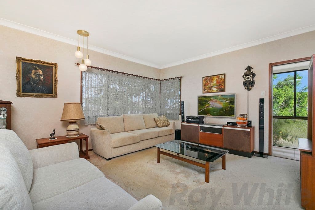 15 Castling Street, Stafford QLD 4053, Stafford - Thumbnail 4