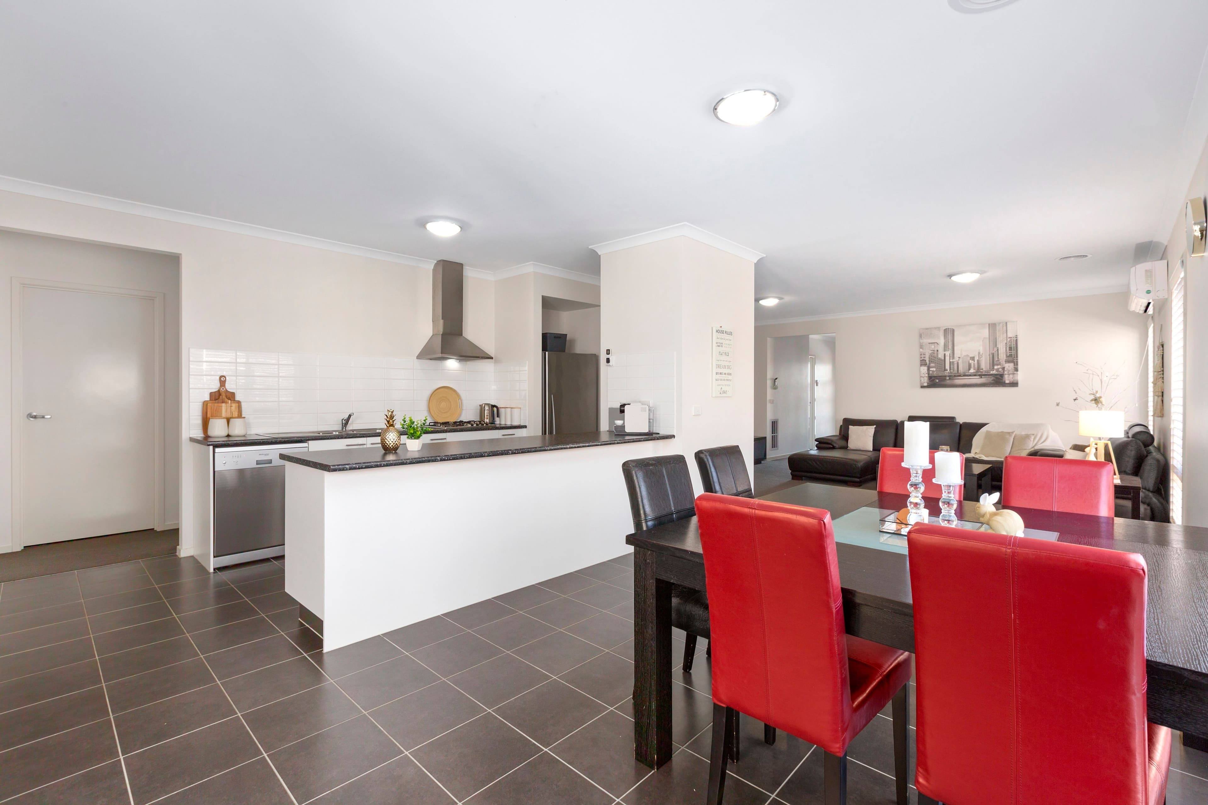 17 Lanner Way, Doreen VIC 3754, Doreen - Thumbnail 3