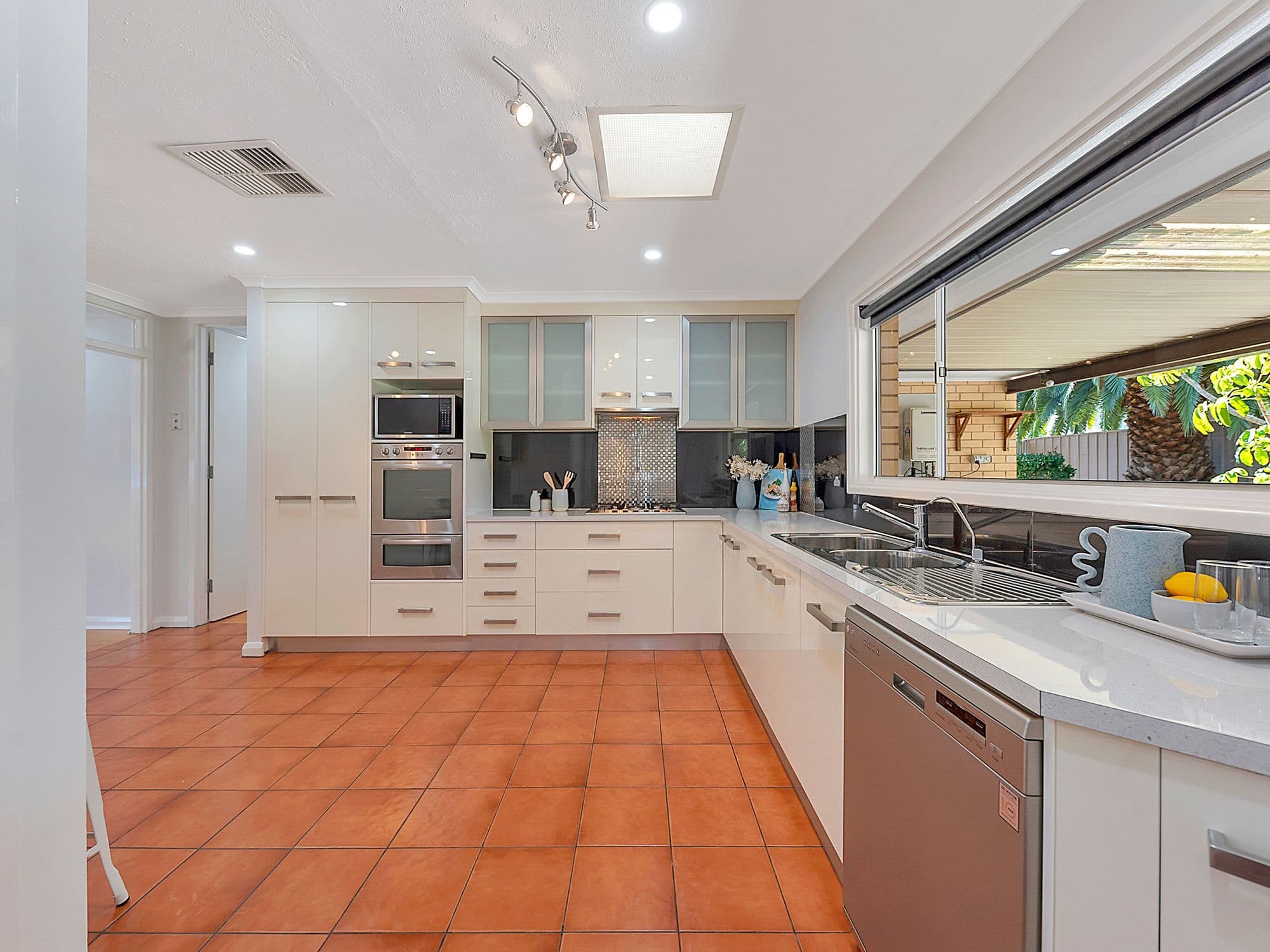 2 Yeates Court, Modbury Heights SA 5092, Modbury Heights - Image 1