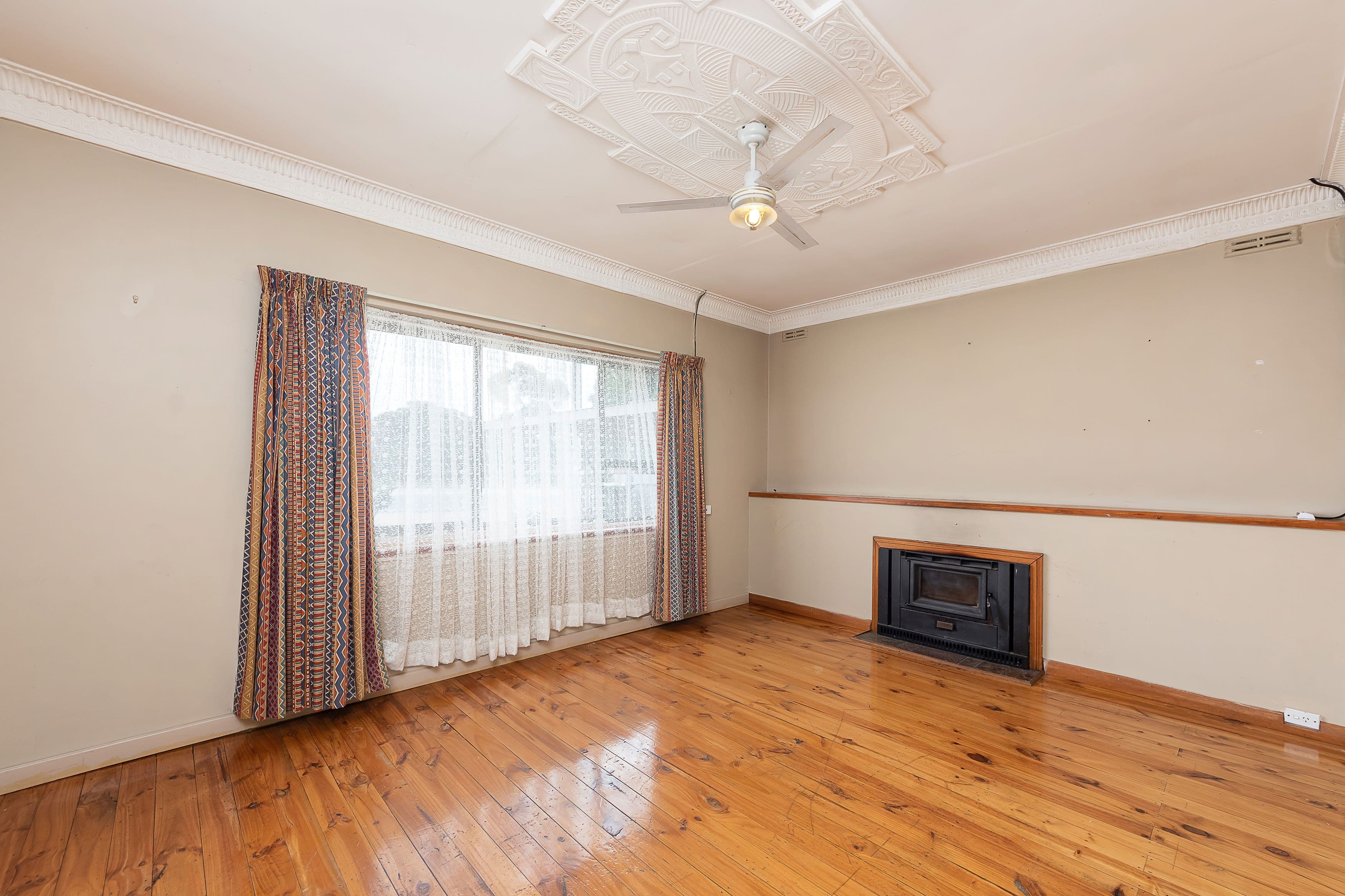 84 Eleanor Terrace, Murray Bridge SA 5253, Murray Bridge - Thumbnail 2