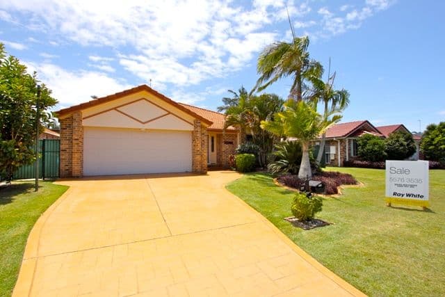 87 Coronet Crescent, BURLEIGH WATERS QLD 4220, Burleigh Waters - Thumbnail 2
