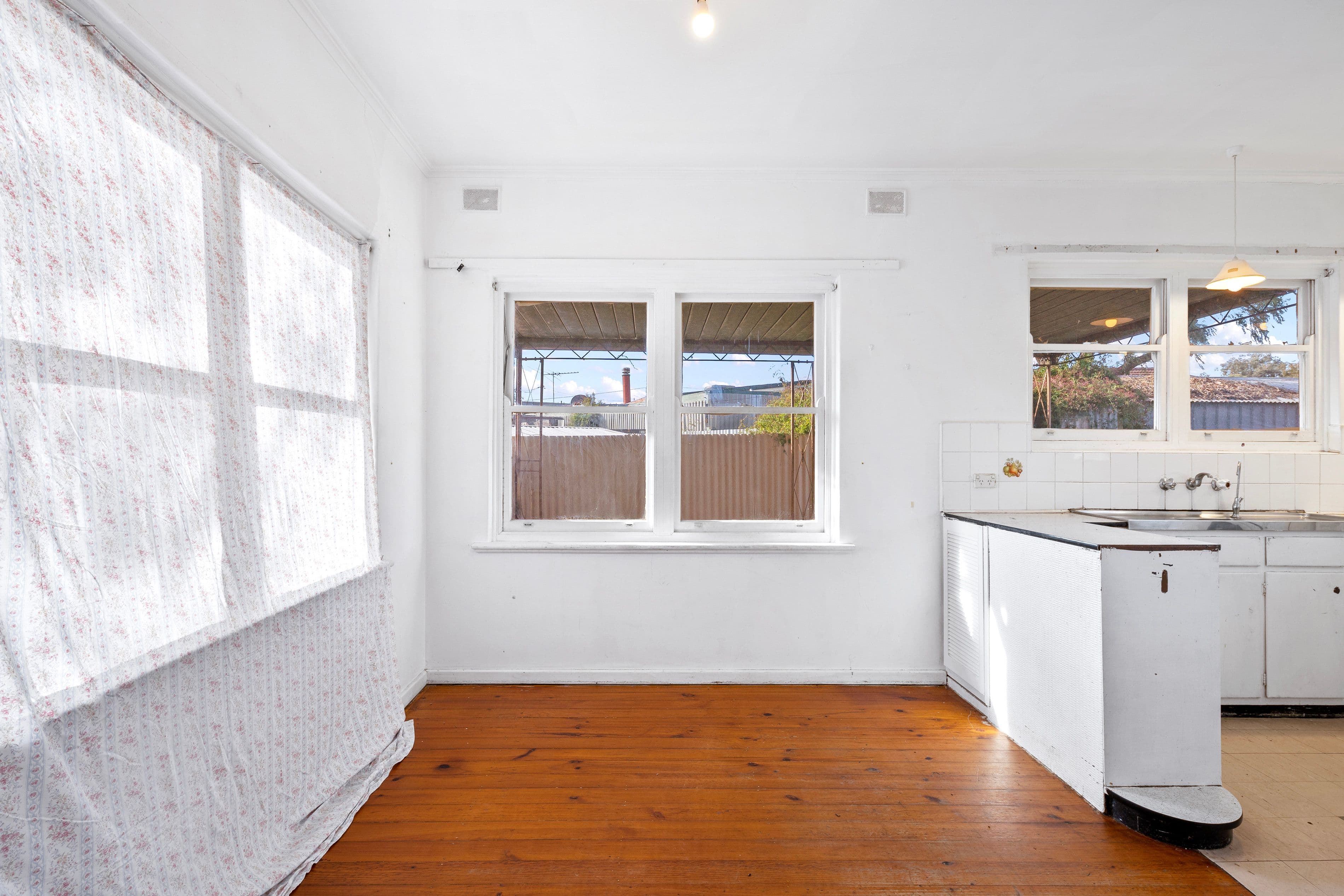 104 Quinlivan Road, Pooraka SA 5095, Pooraka - Thumbnail 5