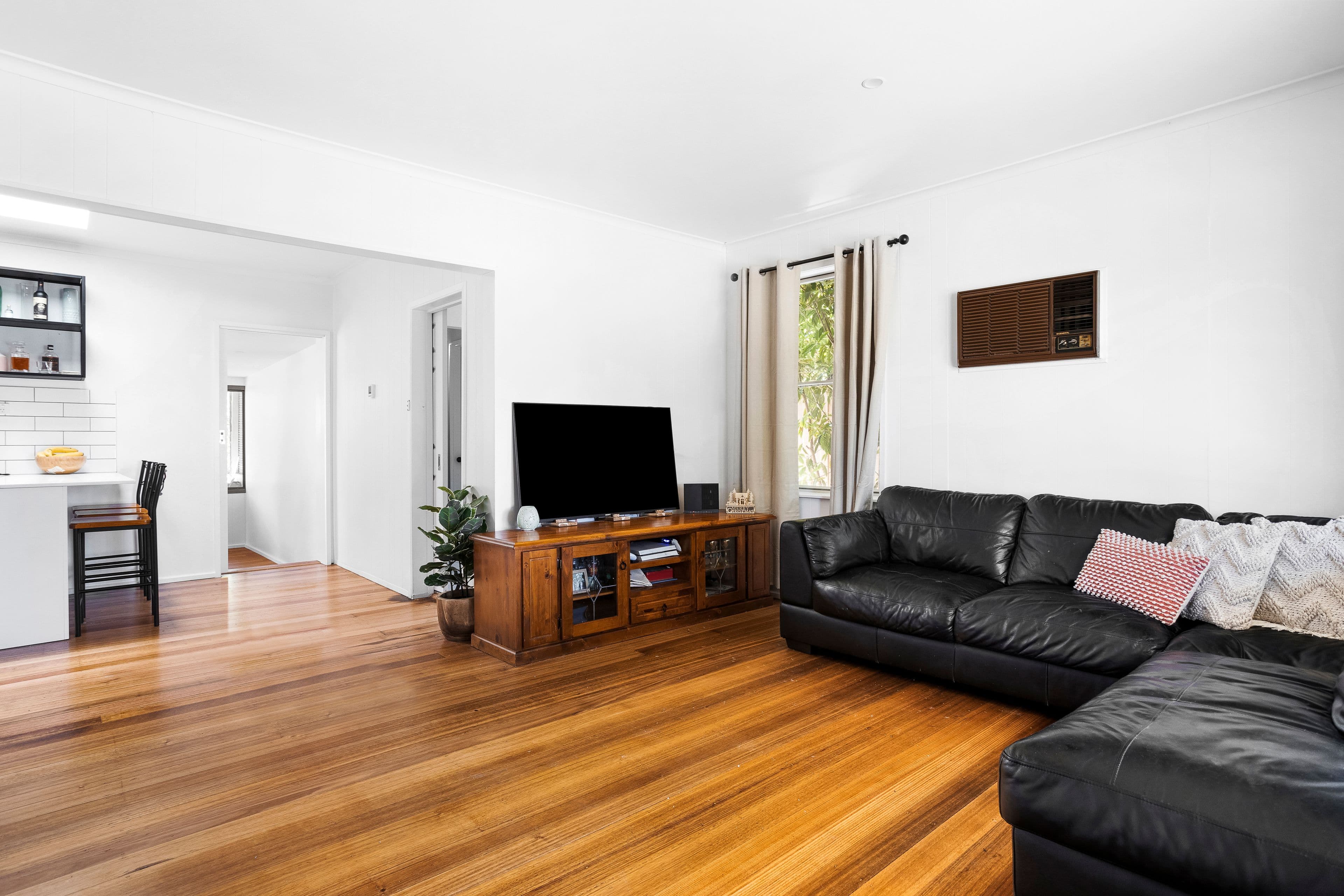 25 Aleppo Crescent, Frankston North VIC 3200, Frankston North - Thumbnail 2
