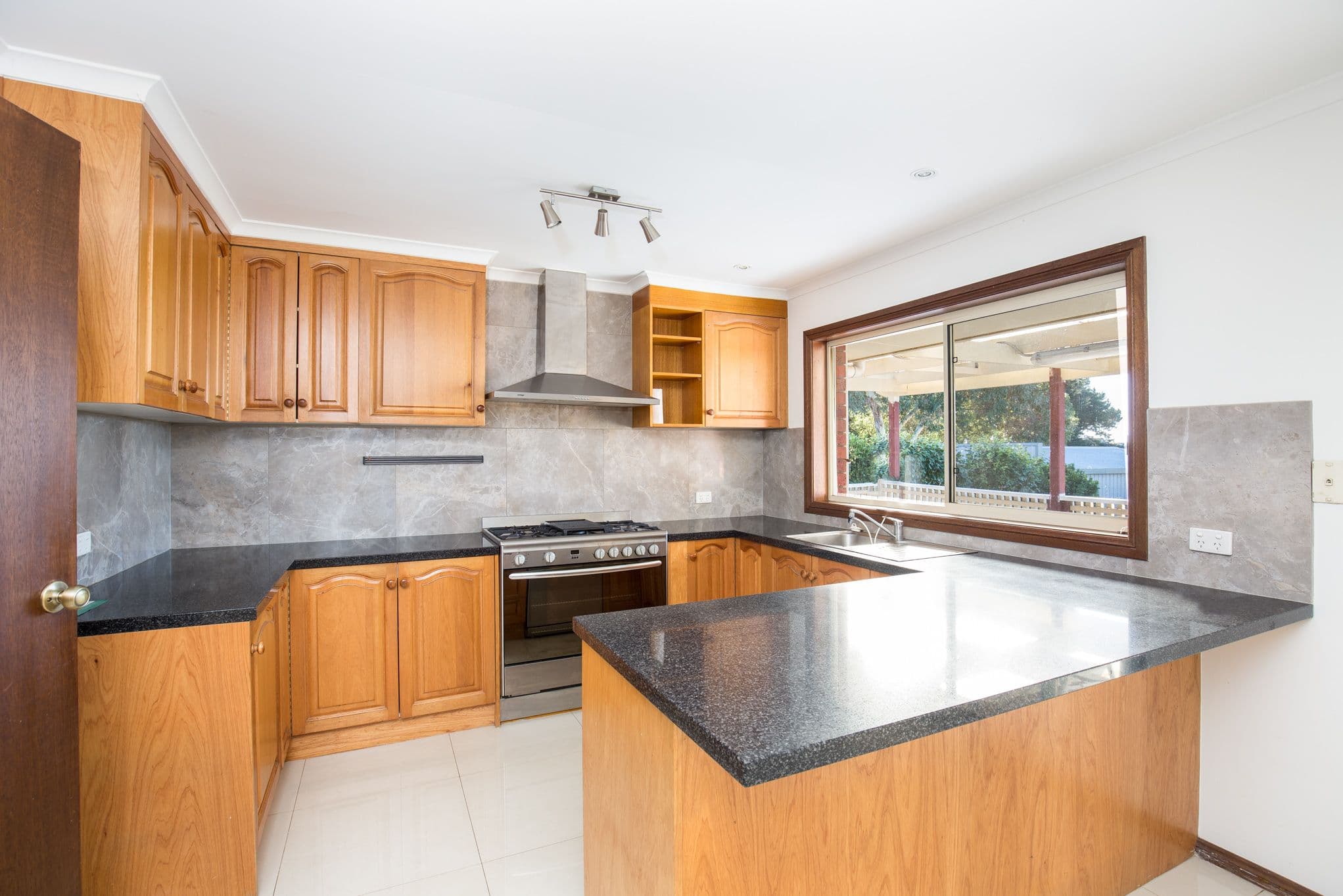10 Attunga Street, Mount Gambier SA 5290, Mount Gambier - Image 1