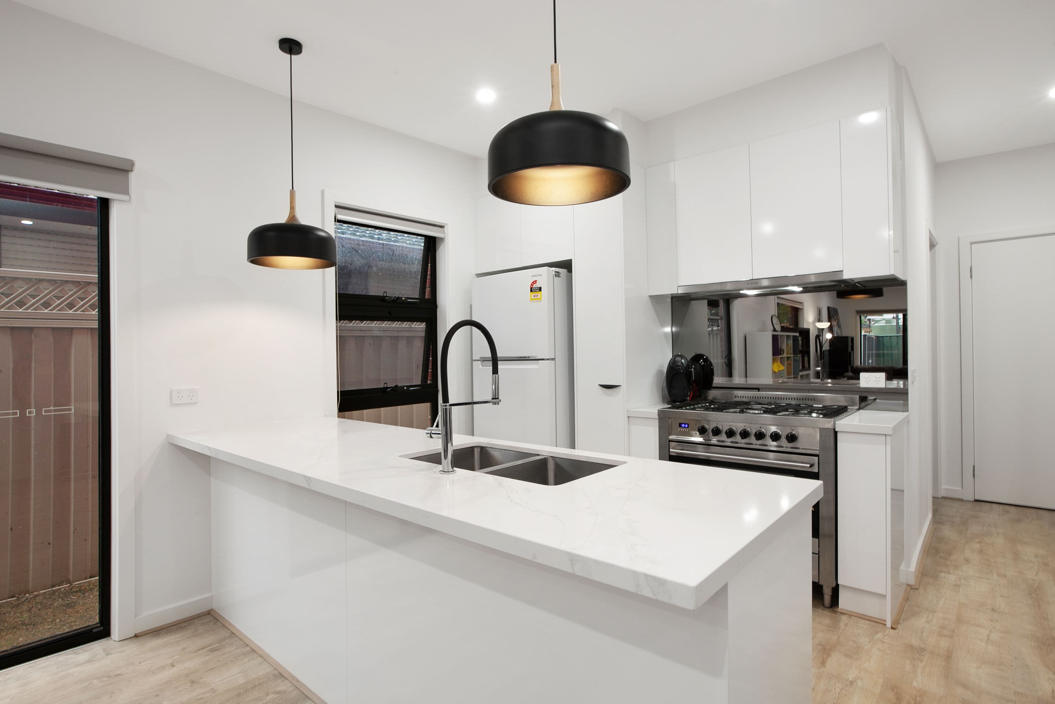 172 Rathcown Road, Reservoir VIC 3073, Reservoir - Thumbnail 5
