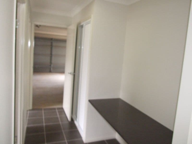2. Hendra Court, HIGHFIELDS QLD 4352, Highfields - Thumbnail 5