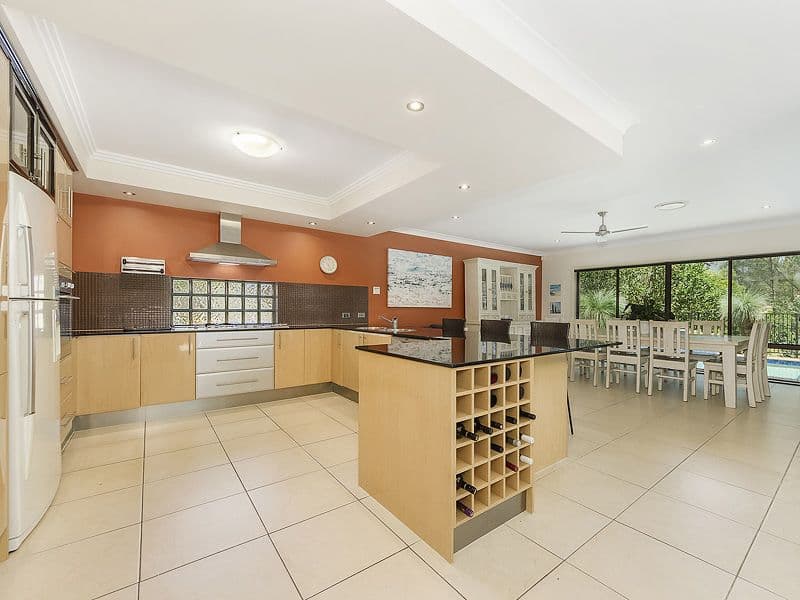 19 Brittany Drive, Oxenford QLD 4210, Oxenford - Thumbnail 5