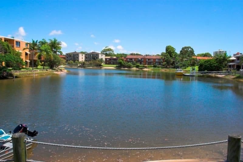 24 Tarcoola Avenue, MOOLOOLABA QLD 4557, Mooloolaba - Thumbnail 2