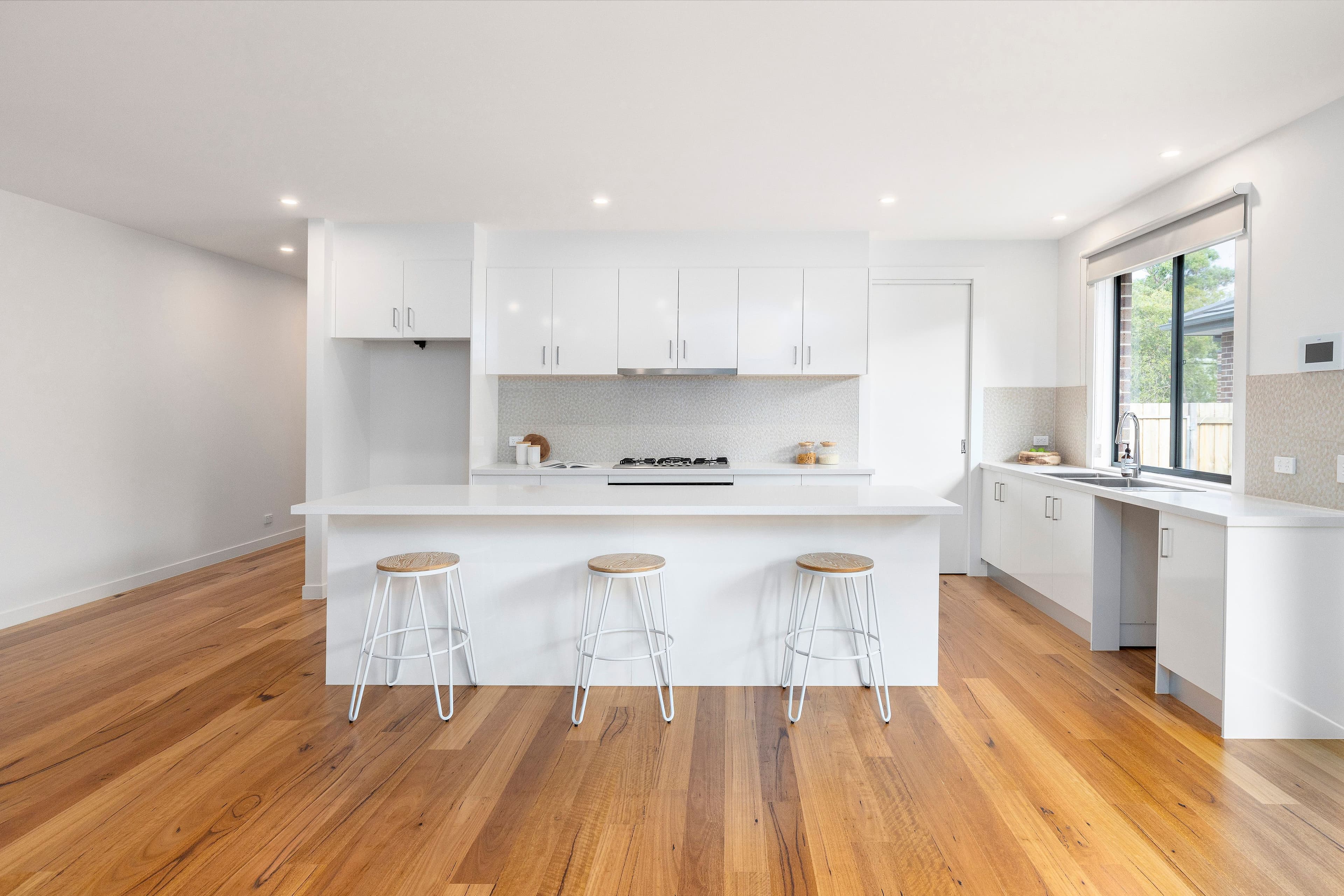 8/53 Whitehall Street, Footscray - Thumbnail 4