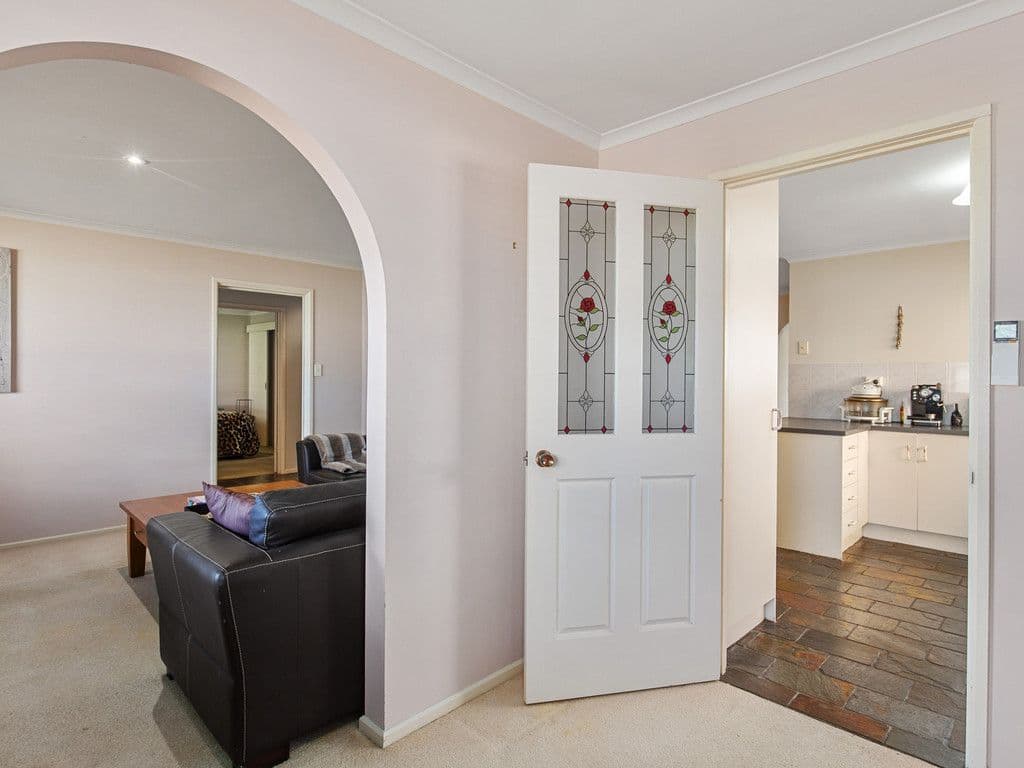1 Loader Crescent, Port Willunga SA 5173, Port Willunga - Thumbnail 6