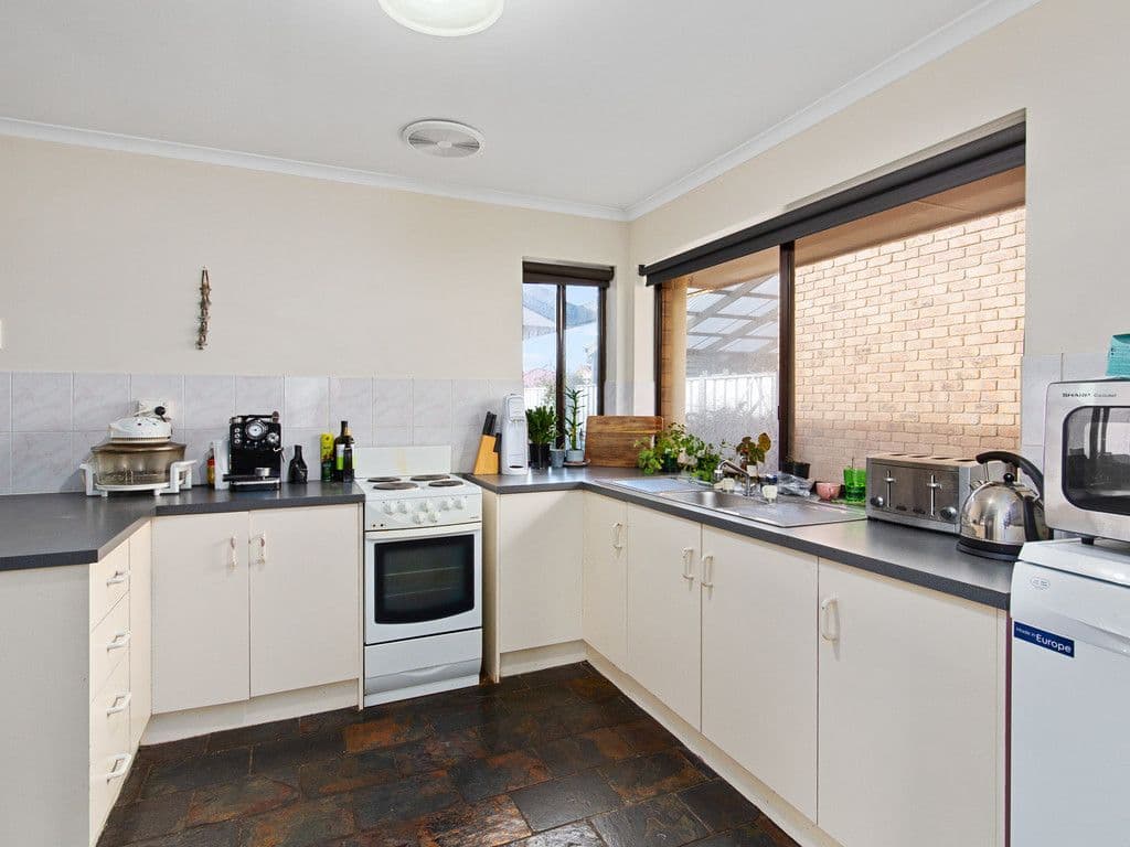 1 Loader Crescent, Port Willunga SA 5173, Port Willunga - Thumbnail 7