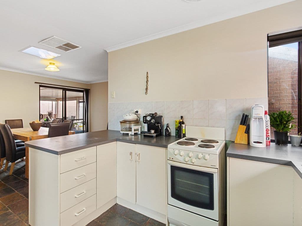 1 Loader Crescent, Port Willunga SA 5173, Port Willunga - Thumbnail 8
