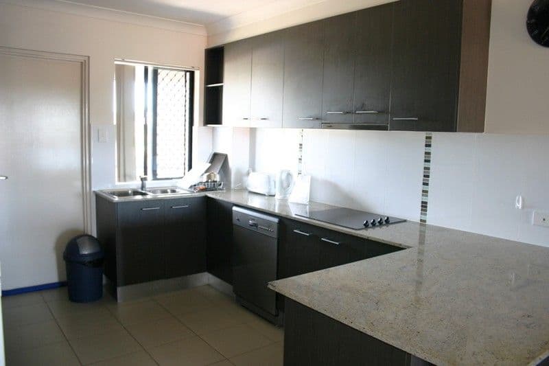 215 Pickering Street, ENOGGERA QLD 4051, Enoggera - Thumbnail 4
