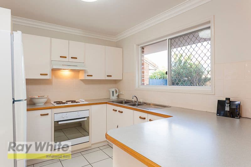 66 Freeth Street, ORMISTON QLD 4160, Ormiston - Thumbnail 4