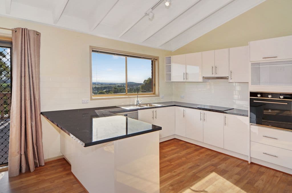 21 Scenic Crescent, Albion Park - Thumbnail 3