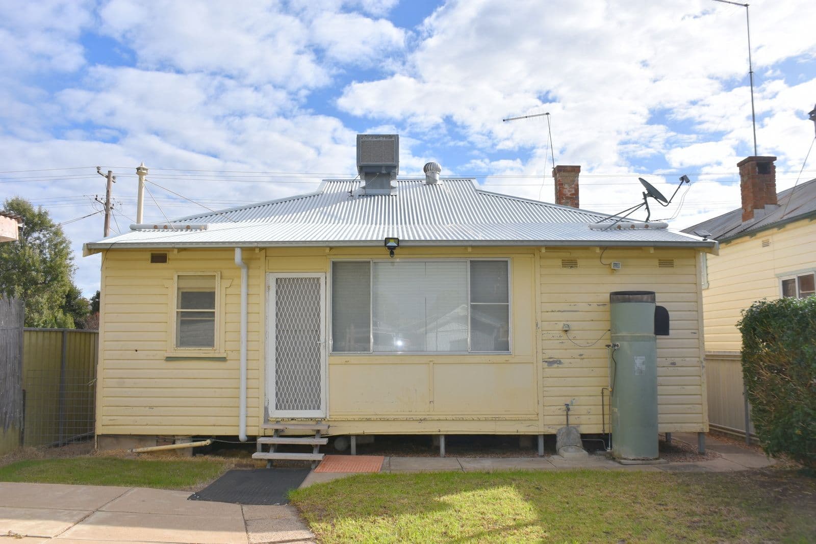 92 Boston Street, Moree NSW 2400, Moree - Thumbnail 4