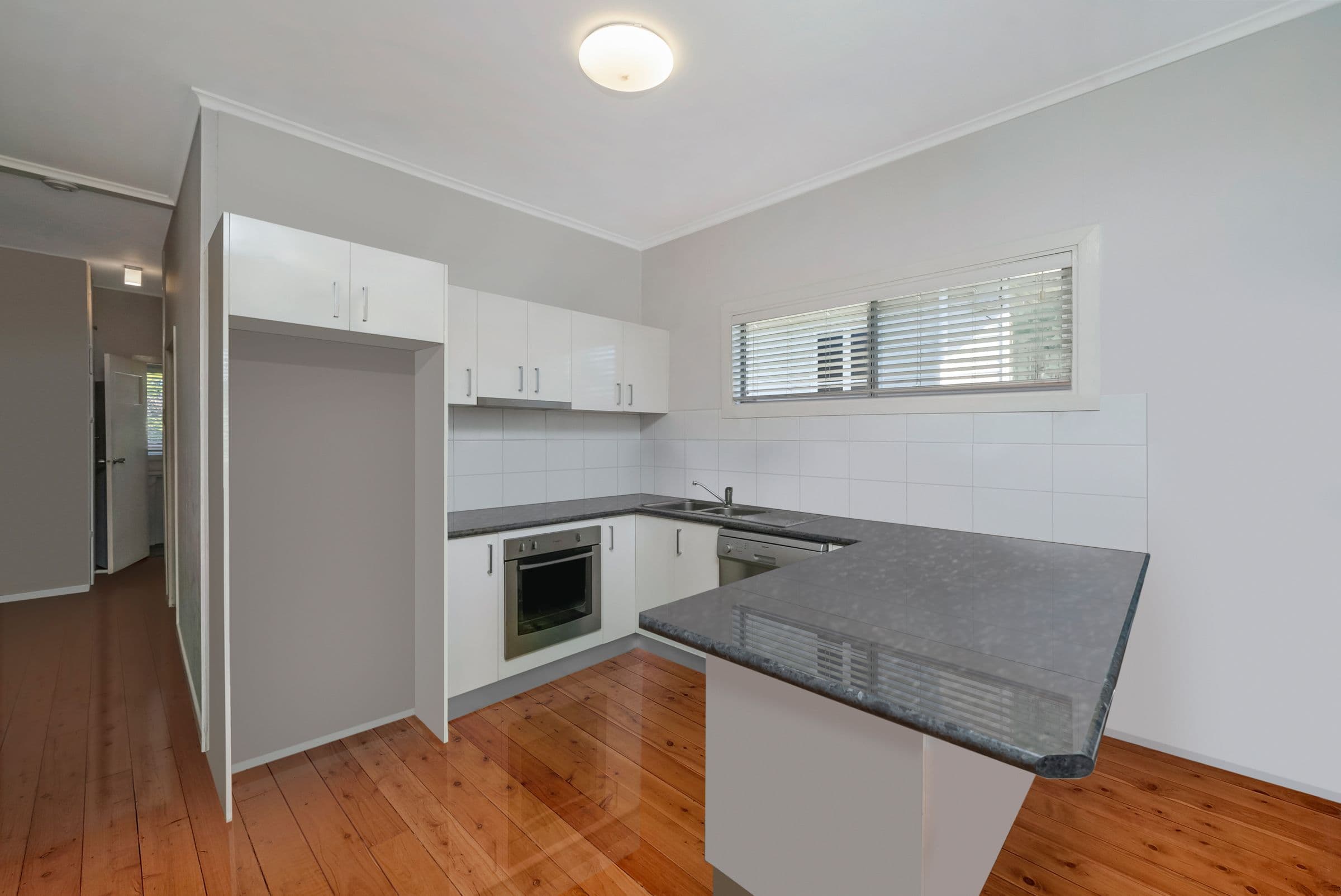 9 Greenup Street, Redcliffe QLD 4020, Redcliffe - Thumbnail 5