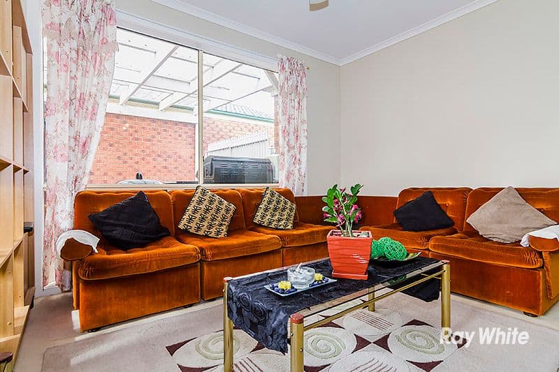 31 Bates Street, Cranbourne West VIC 3977, Cranbourne West - Thumbnail 7