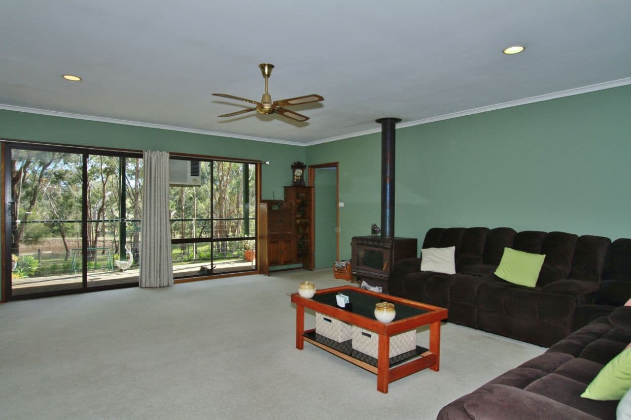 880 Northern Highway, Heathcote VIC 3523, Heathcote - Thumbnail 3