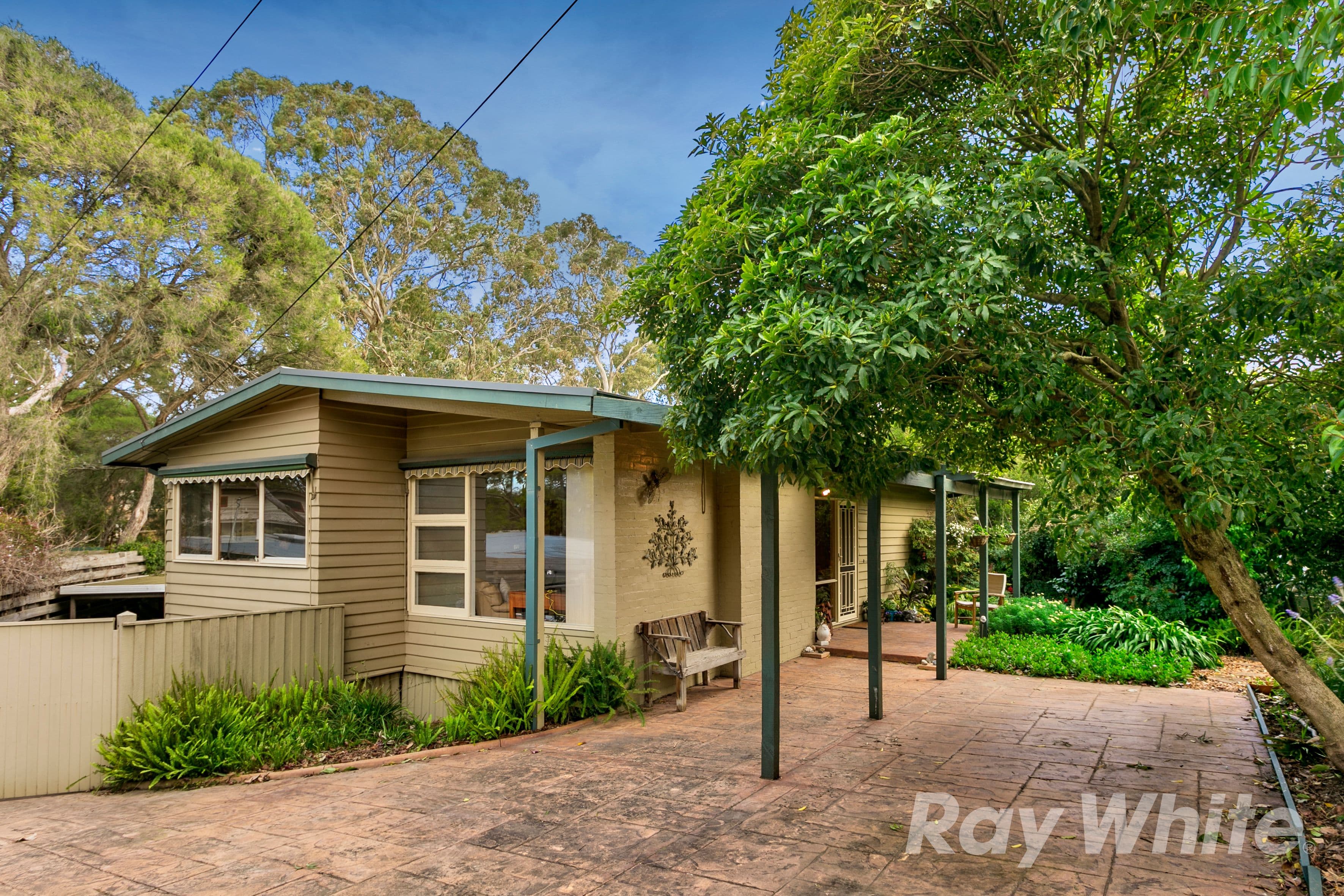 33 Aurisch Avenue, Glen Waverley VIC 3150, Glen Waverley - Image 1