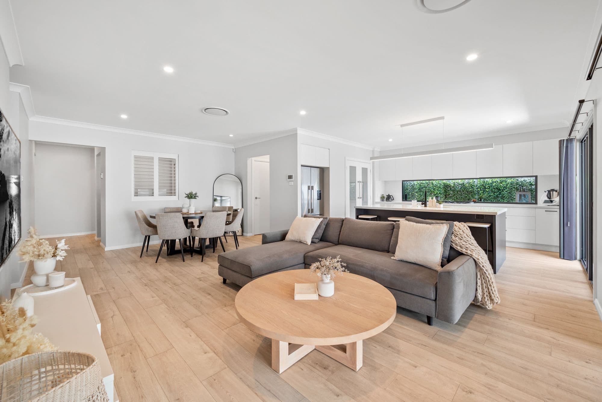 46 Silvester Way, GLEDSWOOD HILLS NSW 2557, Gledswood Hills - Thumbnail 4