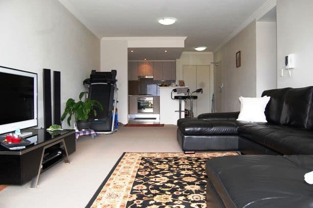 12-22 Railway Parade, GRANVILLE NSW 2142, Granville - Thumbnail 2