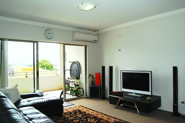 12-22 Railway Parade, GRANVILLE NSW 2142, Granville - Thumbnail 3
