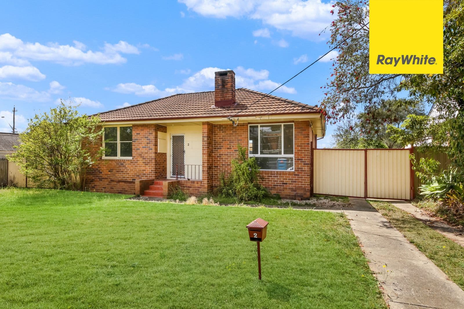 2 Bernadotte Street, Riverwood - Image 1