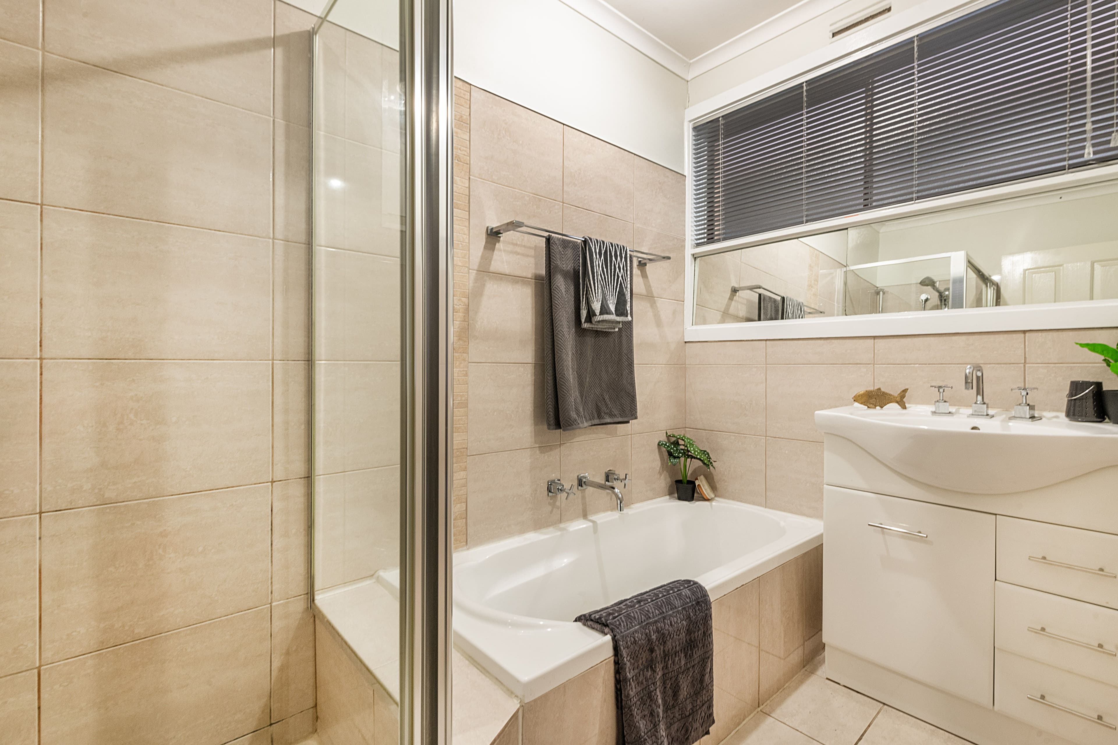 19 Neilson Street, Bayswater VIC 3153, Bayswater - Thumbnail 6