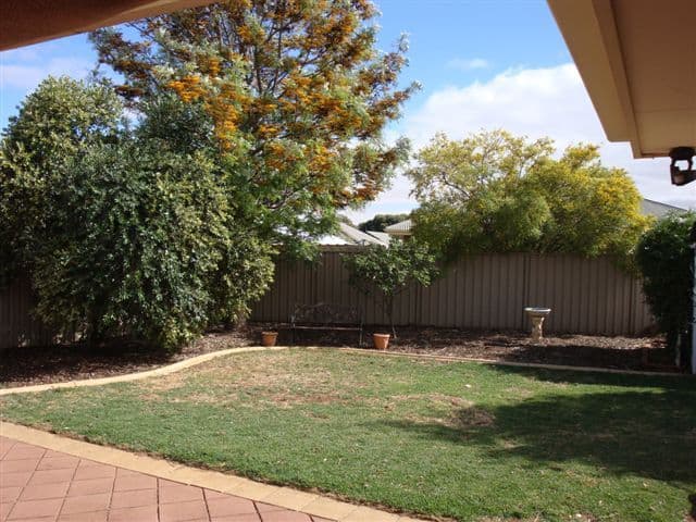 23 tea tree Drive, CRAIGMORE SA 5114, Craigmore - Thumbnail 4