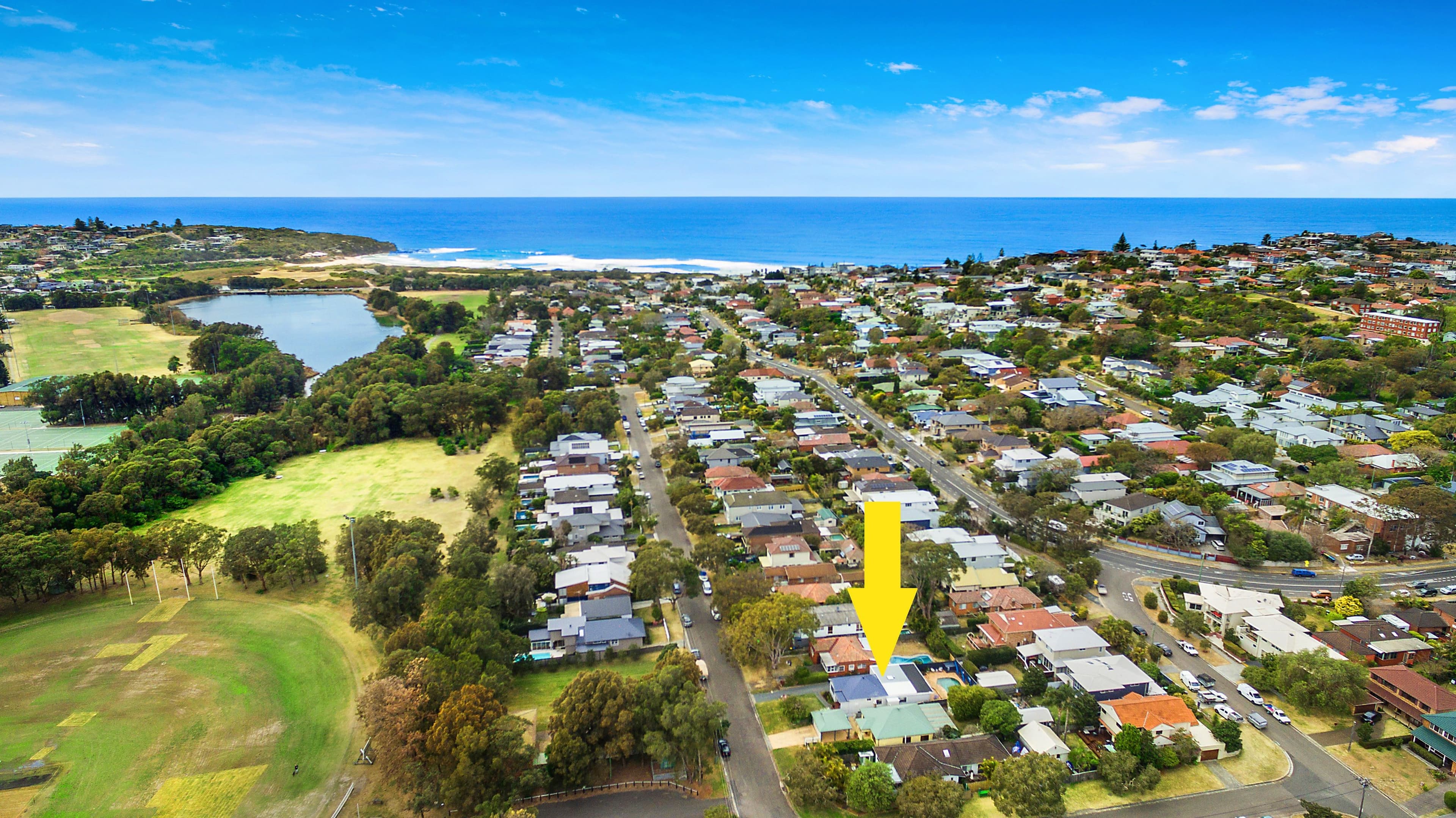 46 Stirgess Avenue, Curl Curl - Thumbnail 2