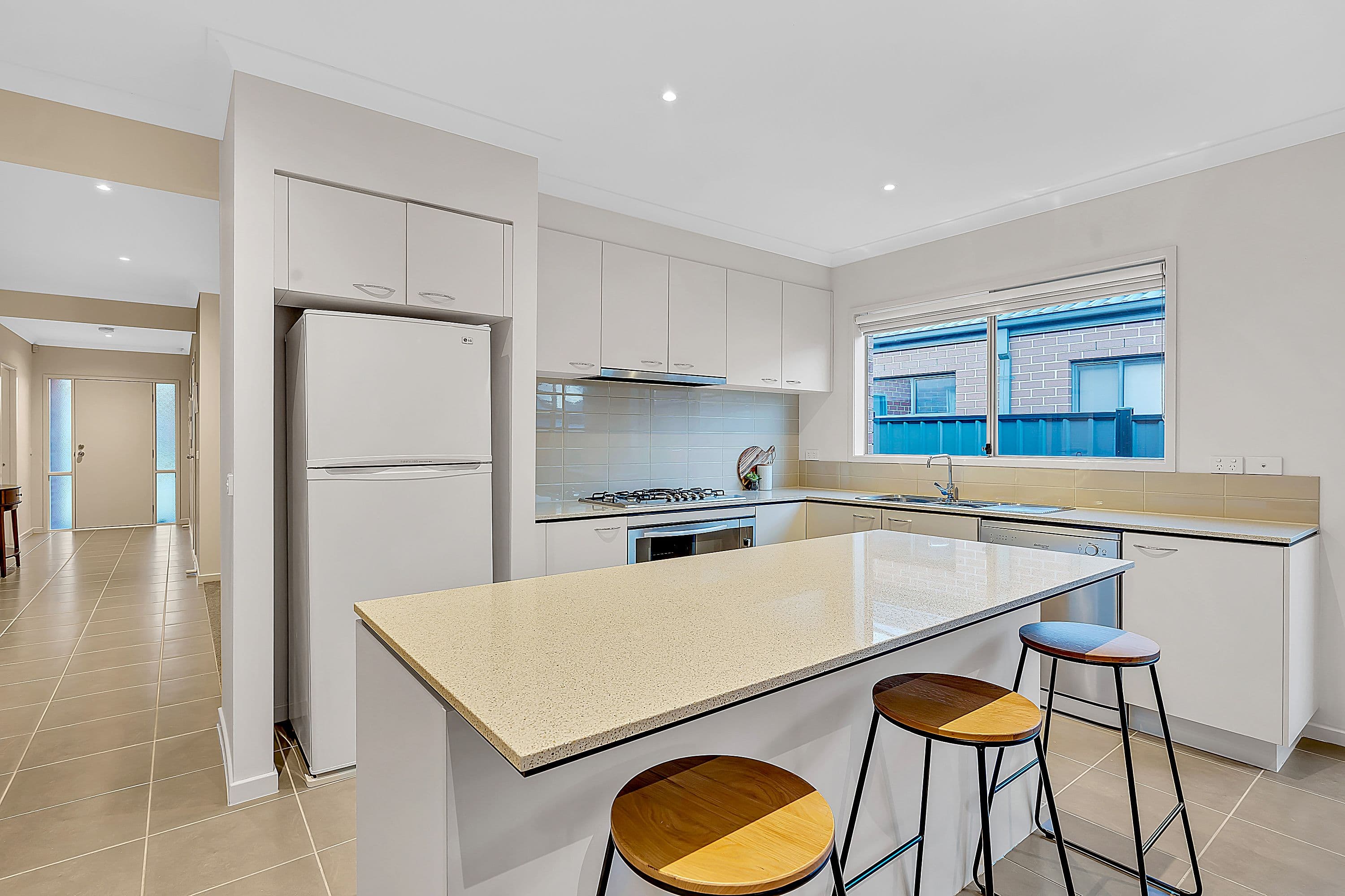 12 Eminence Way, Craigieburn VIC 3064, Craigieburn - Thumbnail 5