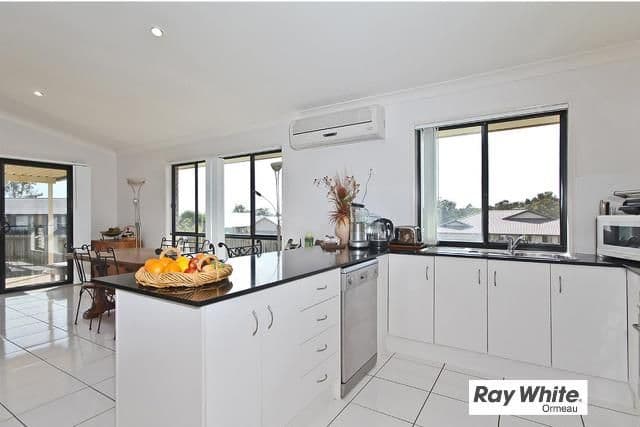 1 Jasmine Circuit, ORMEAU QLD 4208, Ormeau - Thumbnail 3