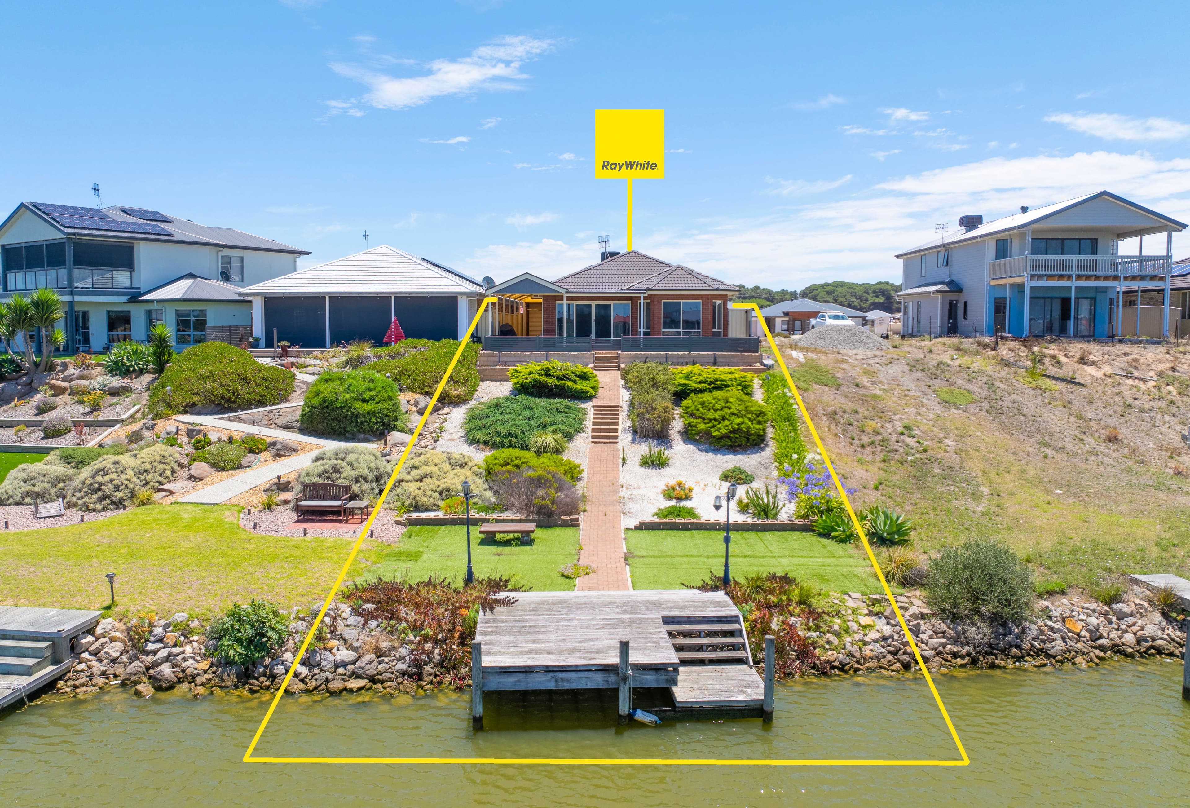 109 Blanche Parade, Hindmarsh Island SA 5214, Hindmarsh Island - Image 1