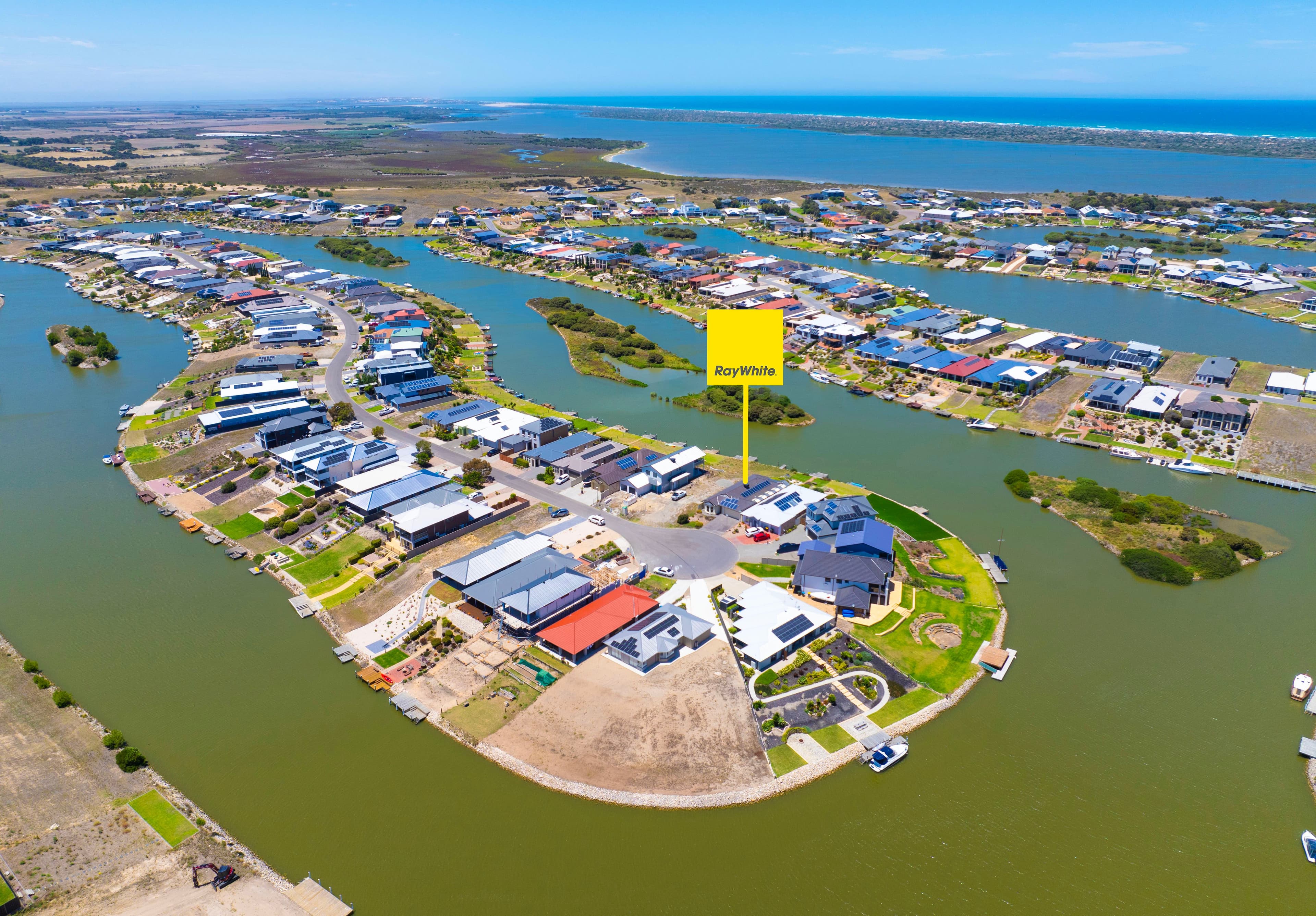 109 Blanche Parade, Hindmarsh Island SA 5214, Hindmarsh Island - Thumbnail 2