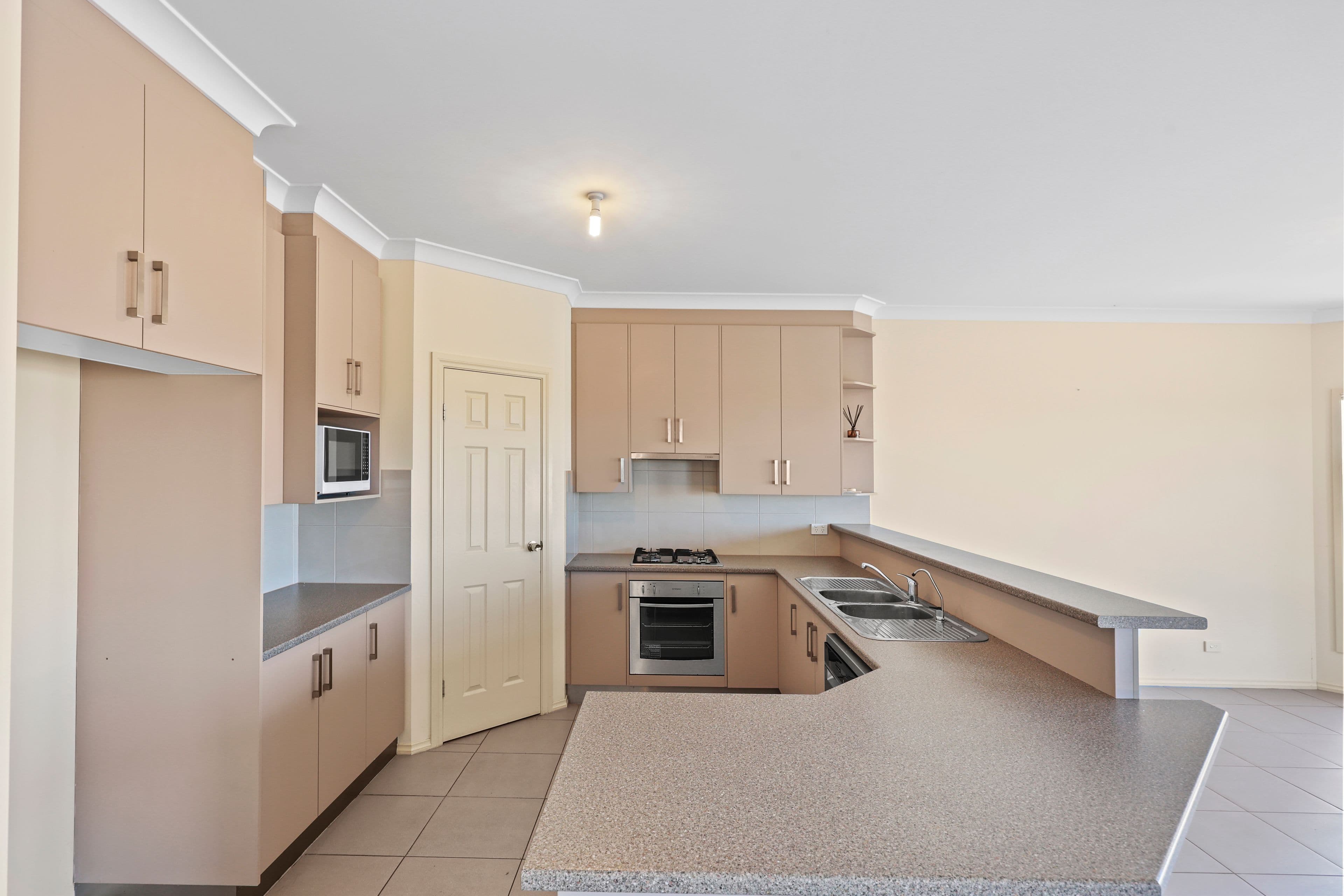 109 Blanche Parade, Hindmarsh Island SA 5214, Hindmarsh Island - Thumbnail 5