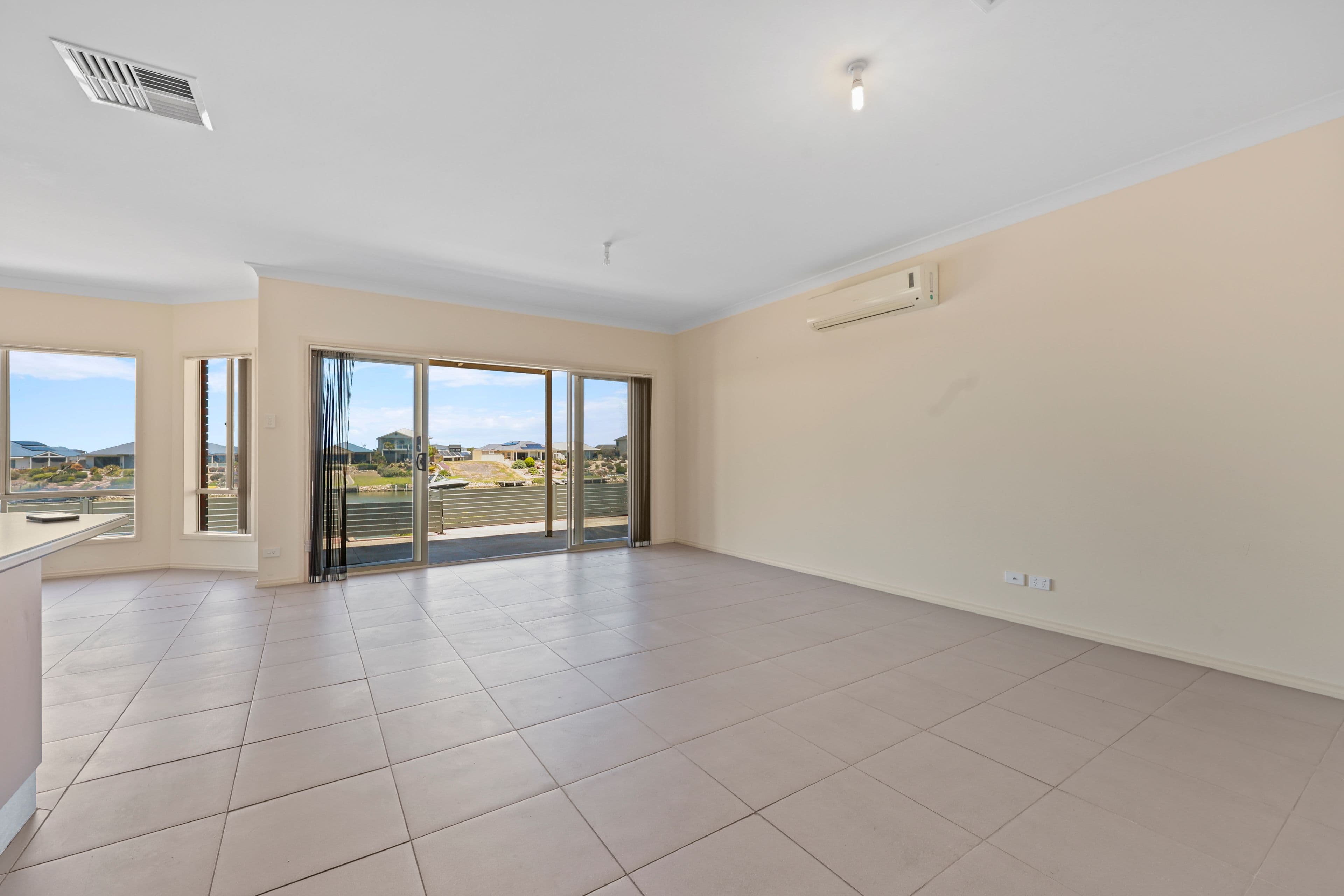 109 Blanche Parade, Hindmarsh Island SA 5214, Hindmarsh Island - Thumbnail 8