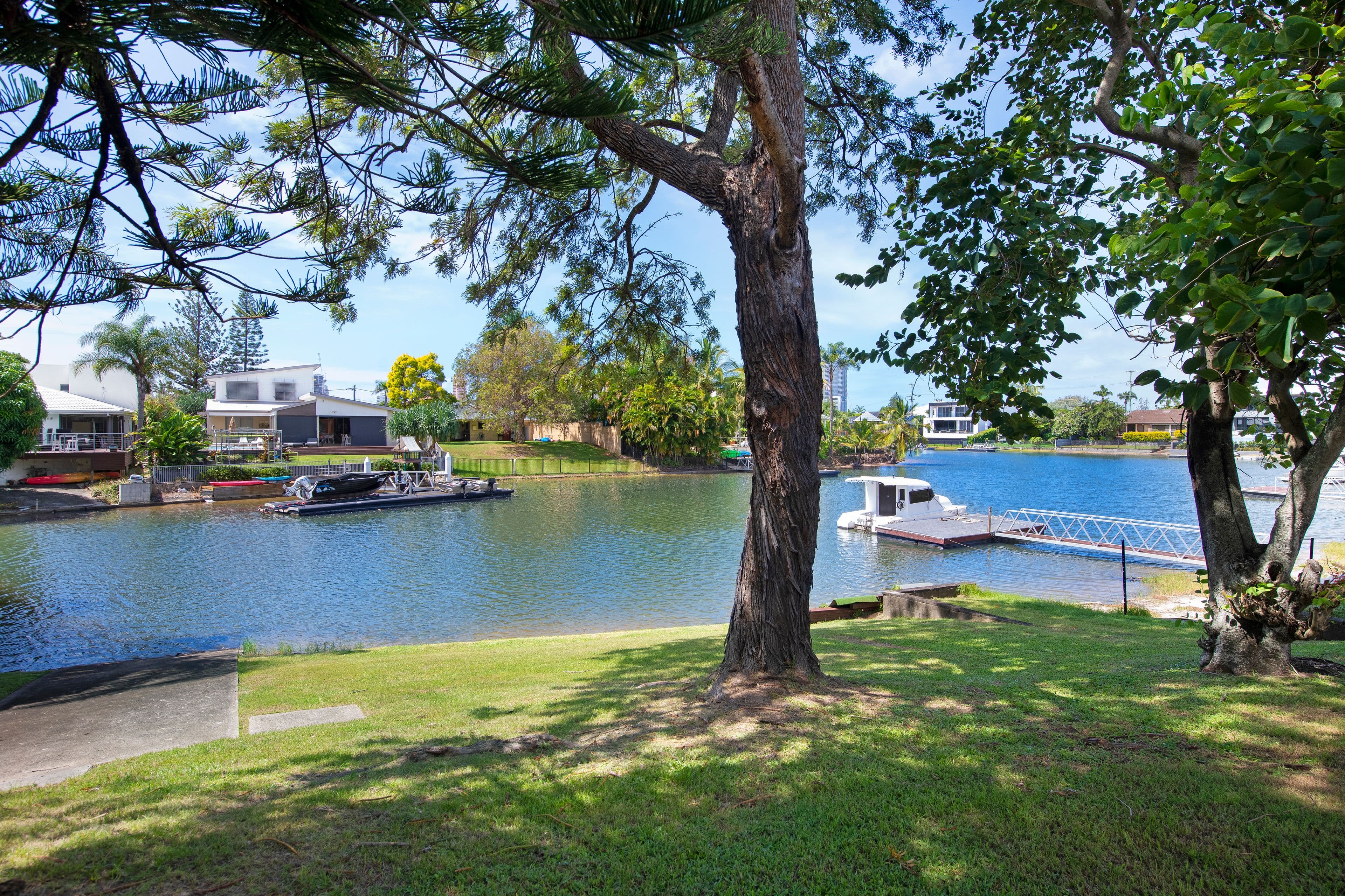 22 Rio Vista Boulevard, Broadbeach Waters QLD 4218, Broadbeach Waters - Thumbnail 4