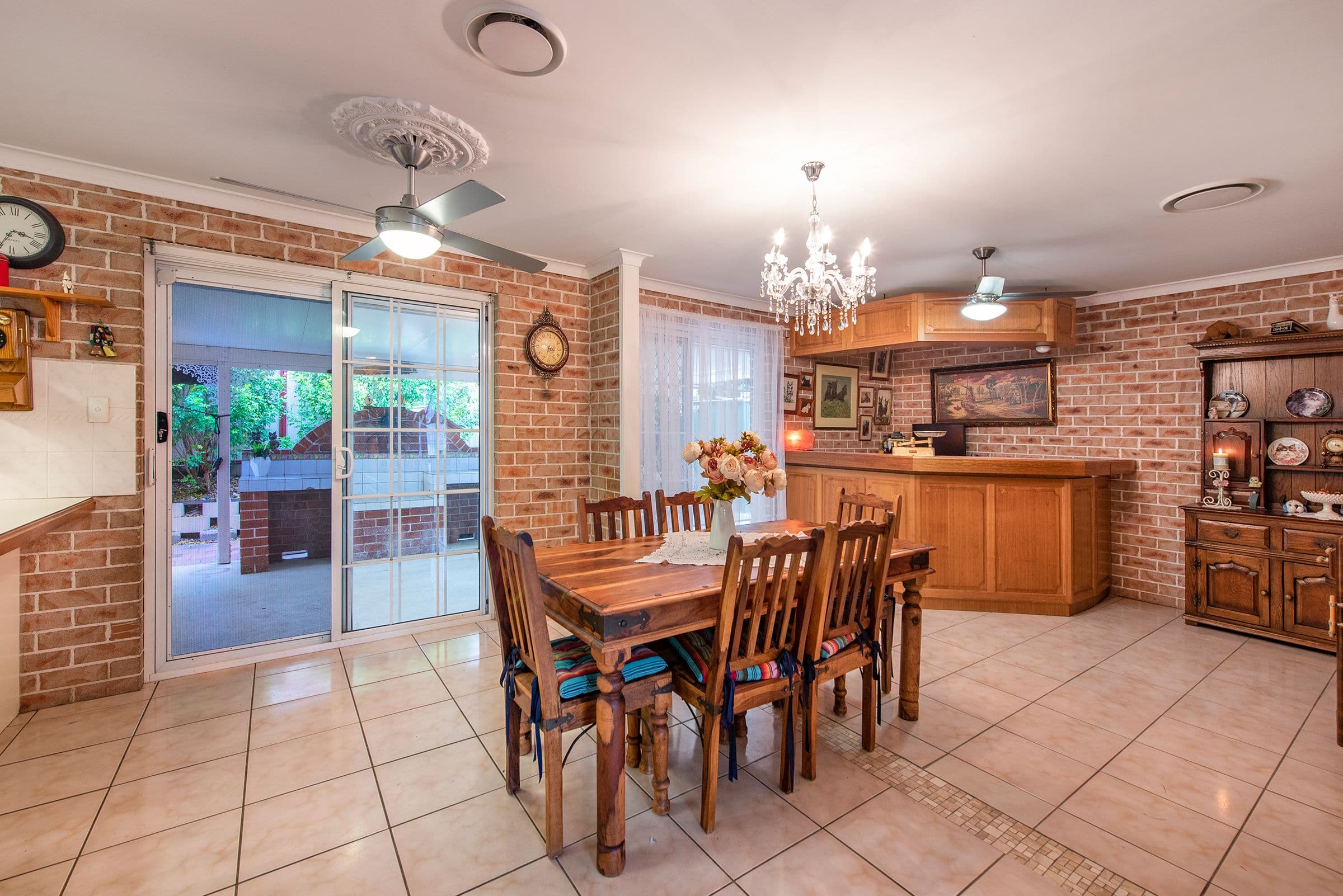 2 Heinrich Street, Mount Warren Park QLD 4207, Mount Warren Park - Thumbnail 6