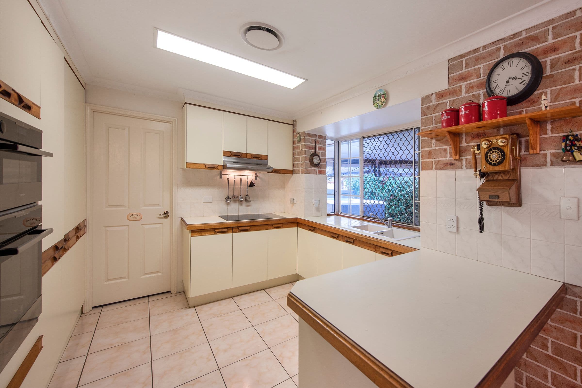 2 Heinrich Street, Mount Warren Park QLD 4207, Mount Warren Park - Thumbnail 8