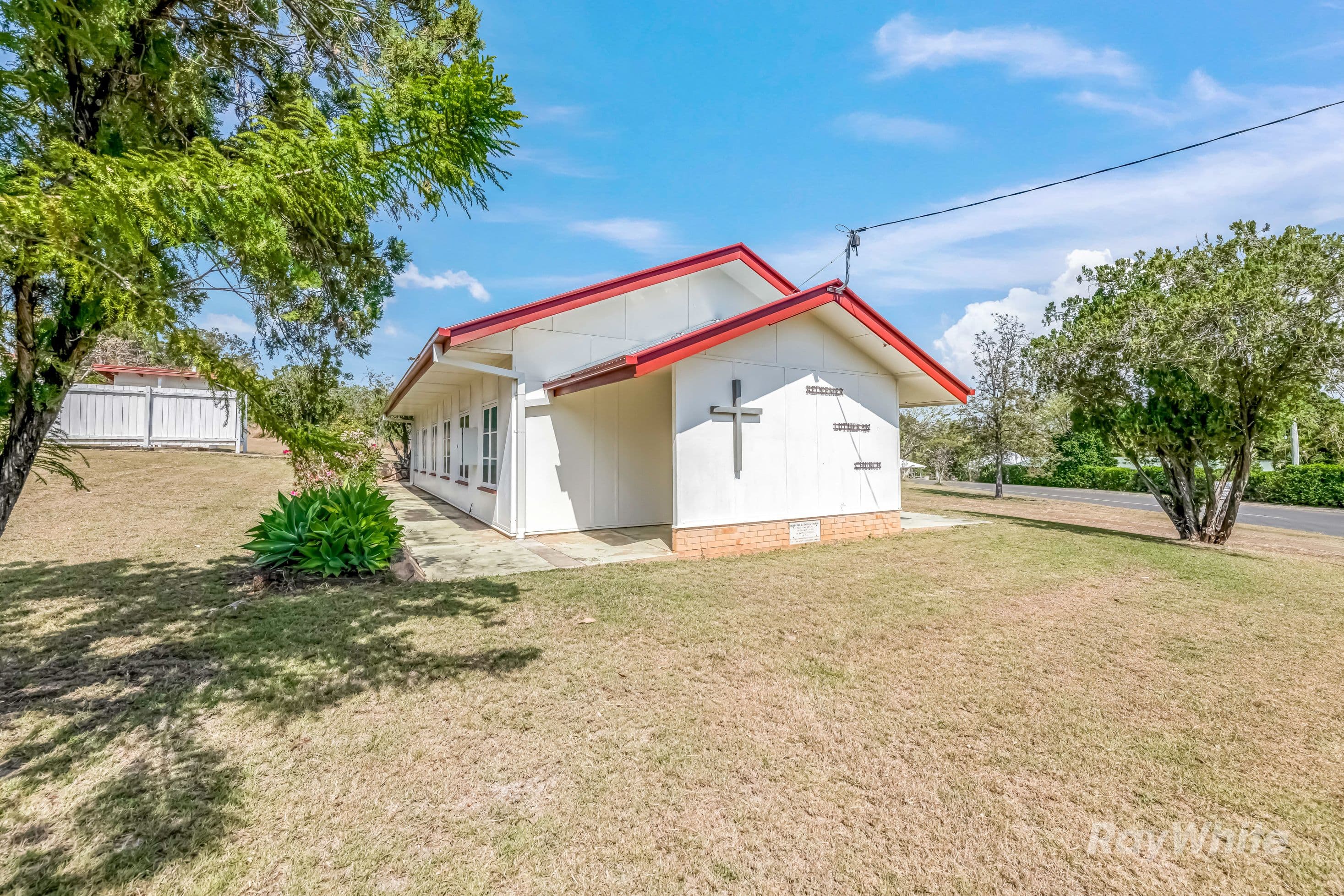 4 Tirroan Road, Gin Gin QLD 4671, Gin Gin - Thumbnail 3