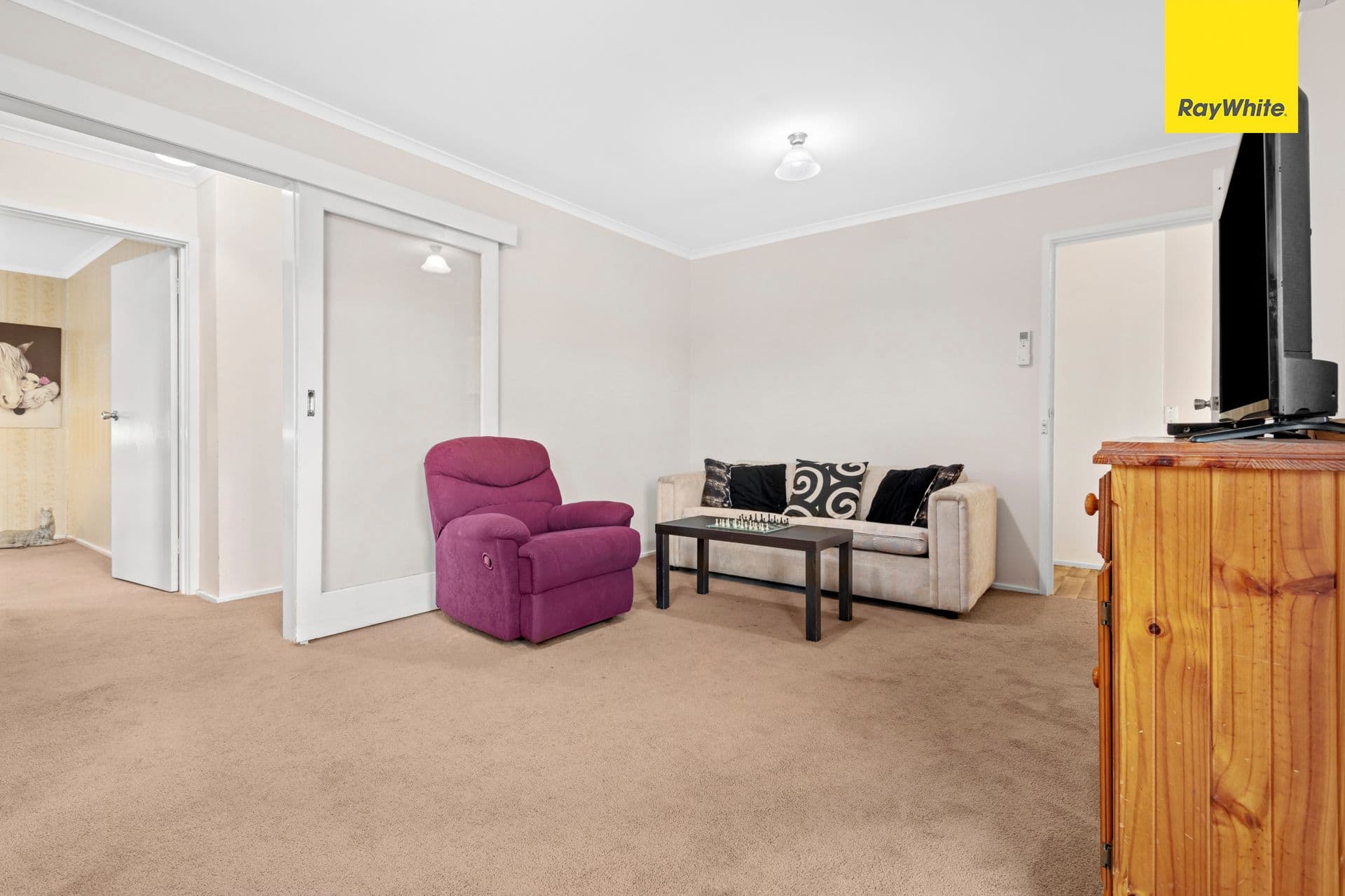 18 Penguin Street, Melton VIC 3337, Melton - Thumbnail 4