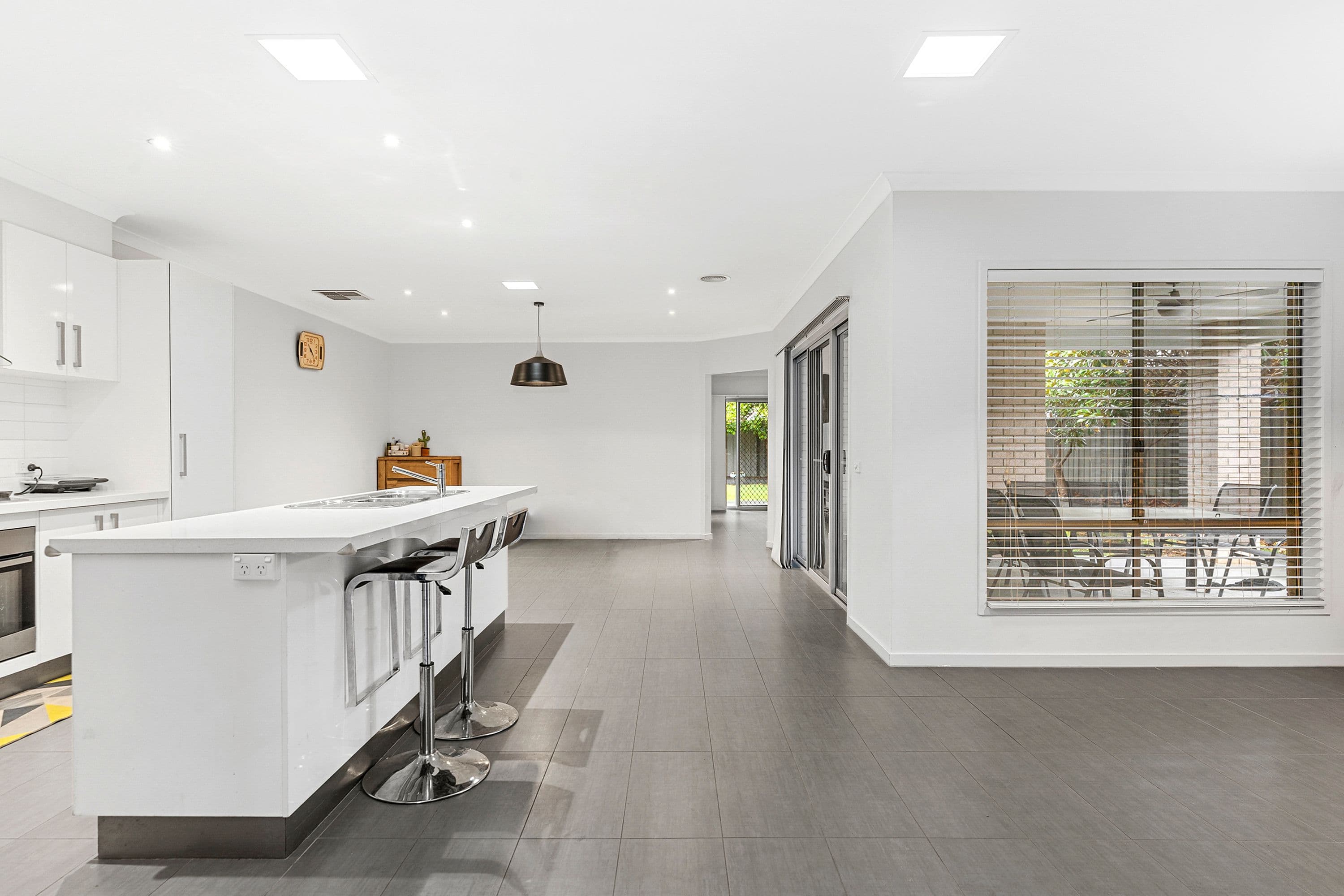 15 Raymond George Place, Lara VIC 3212, Lara - Thumbnail 3
