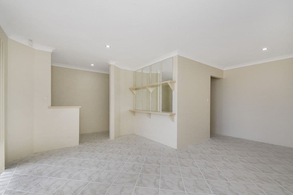 8 Highclere Boulevard, Marangaroo WA 6064, Marangaroo - Thumbnail 6