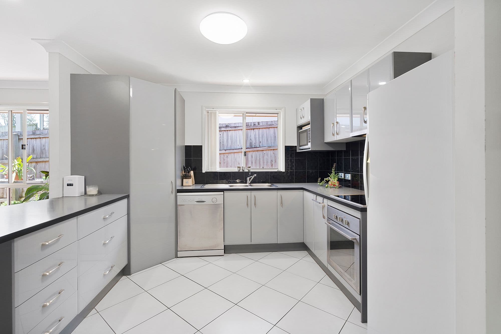 31 Woodlands Boulevard, Waterford QLD 4133, Waterford - Thumbnail 5